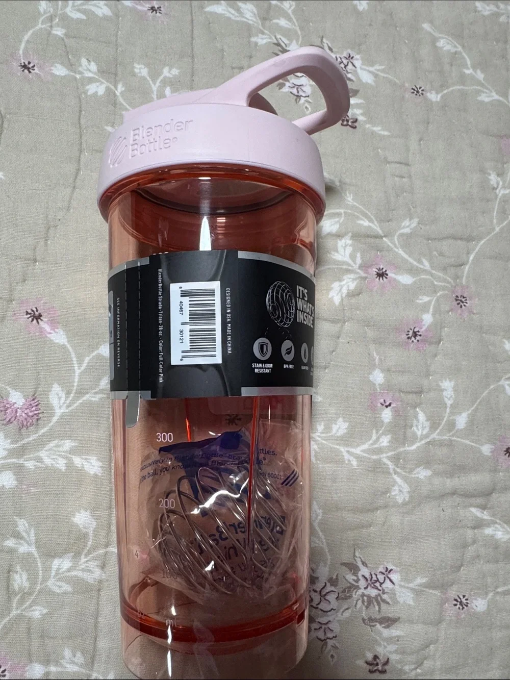 BlenderBottle Strada Shaker - Light Pink Lid with Clear Peach Body
